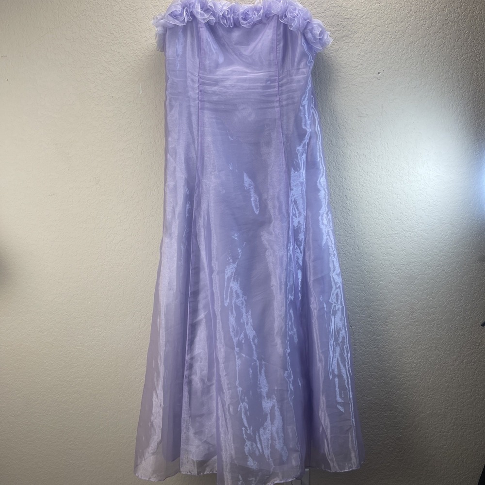 Parco USA Women's XL Lavender Floral Trim Spaghetti Strap Prom Gown Back Zipper
